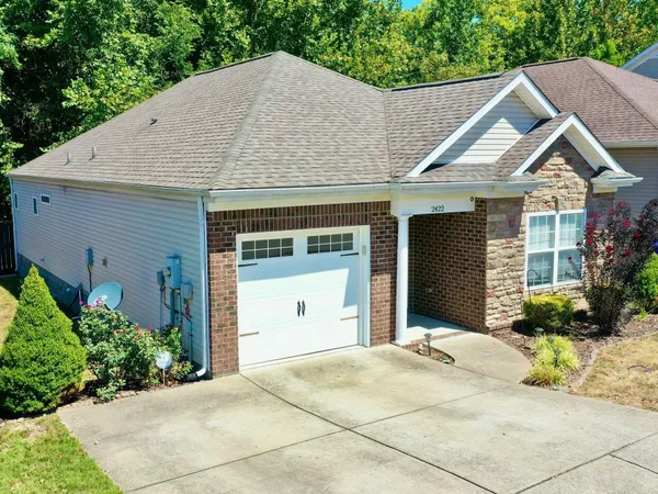 $374,900 | 2422 Duxbury Drive, Columbia, TN 38401