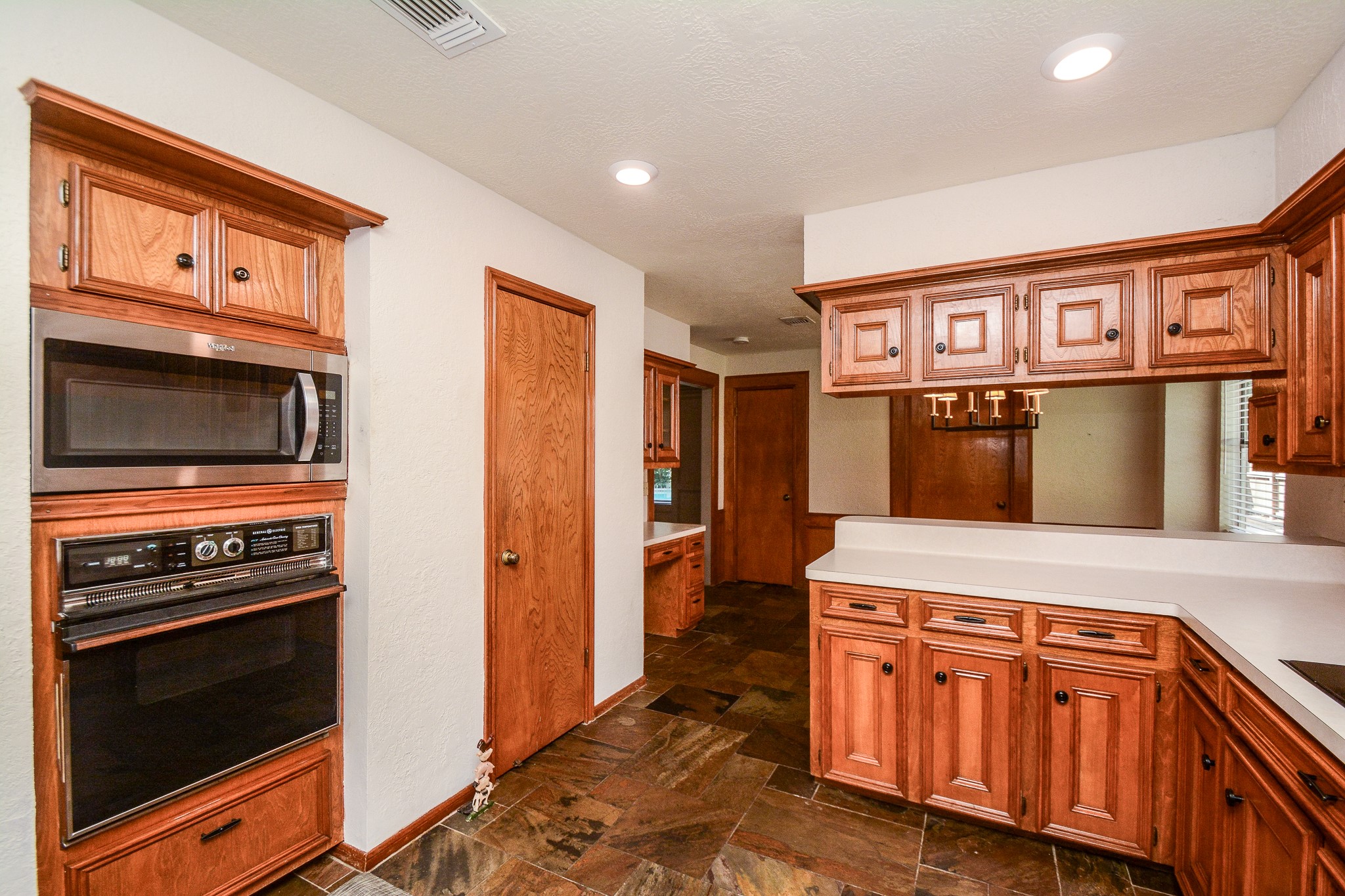 5511 Nodaway Lane Spring, TX 77379 - Photo 14 of 33