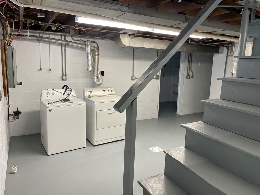 816 High Street Hiller, PA 15444 - Photo 13 of 21 a utility room with dryer and washer