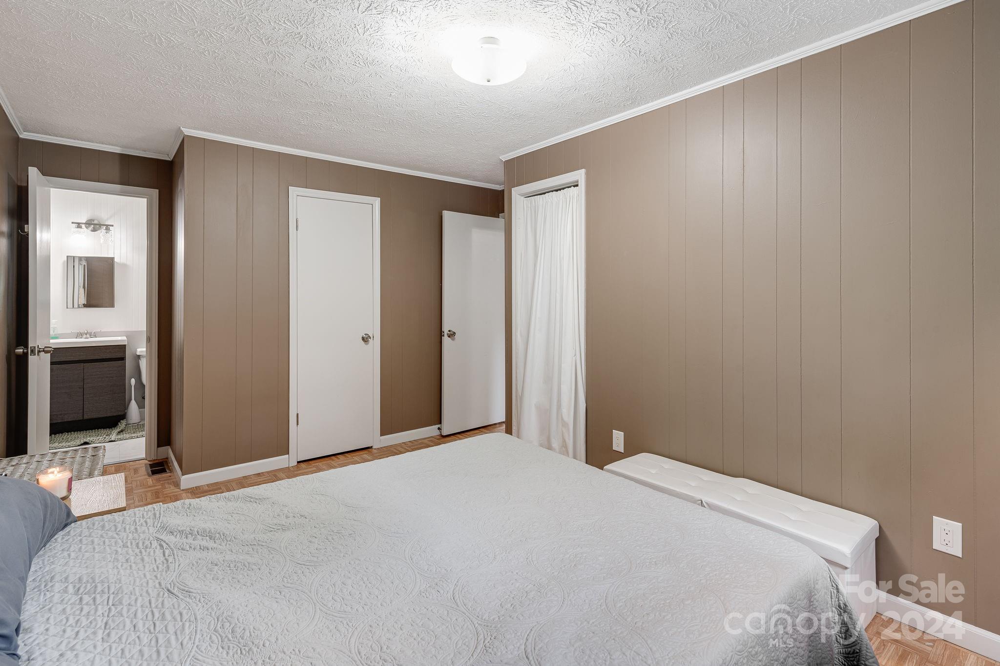 141 Frost Road, Unit 5 Saluda, NC 28773 - Photo 18 of 29 Gallery Image 18