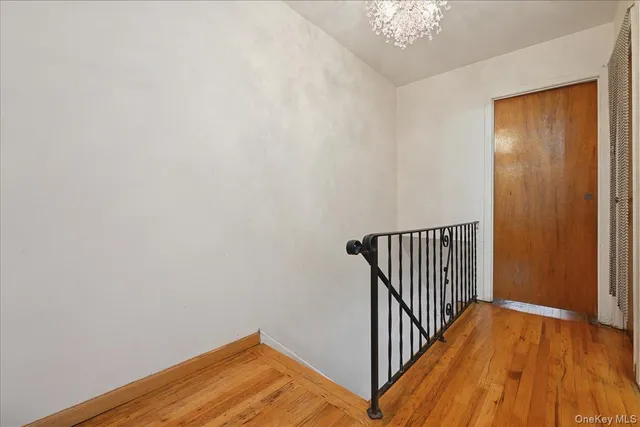 $950,000 | 62-39 Douglaston Parkway, Unit 19 | Douglaston