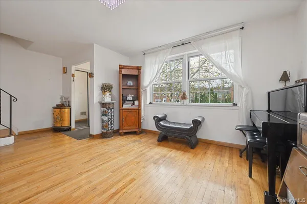 $938,888 | 62-39 Douglaston Parkway, Unit 19 | Douglaston