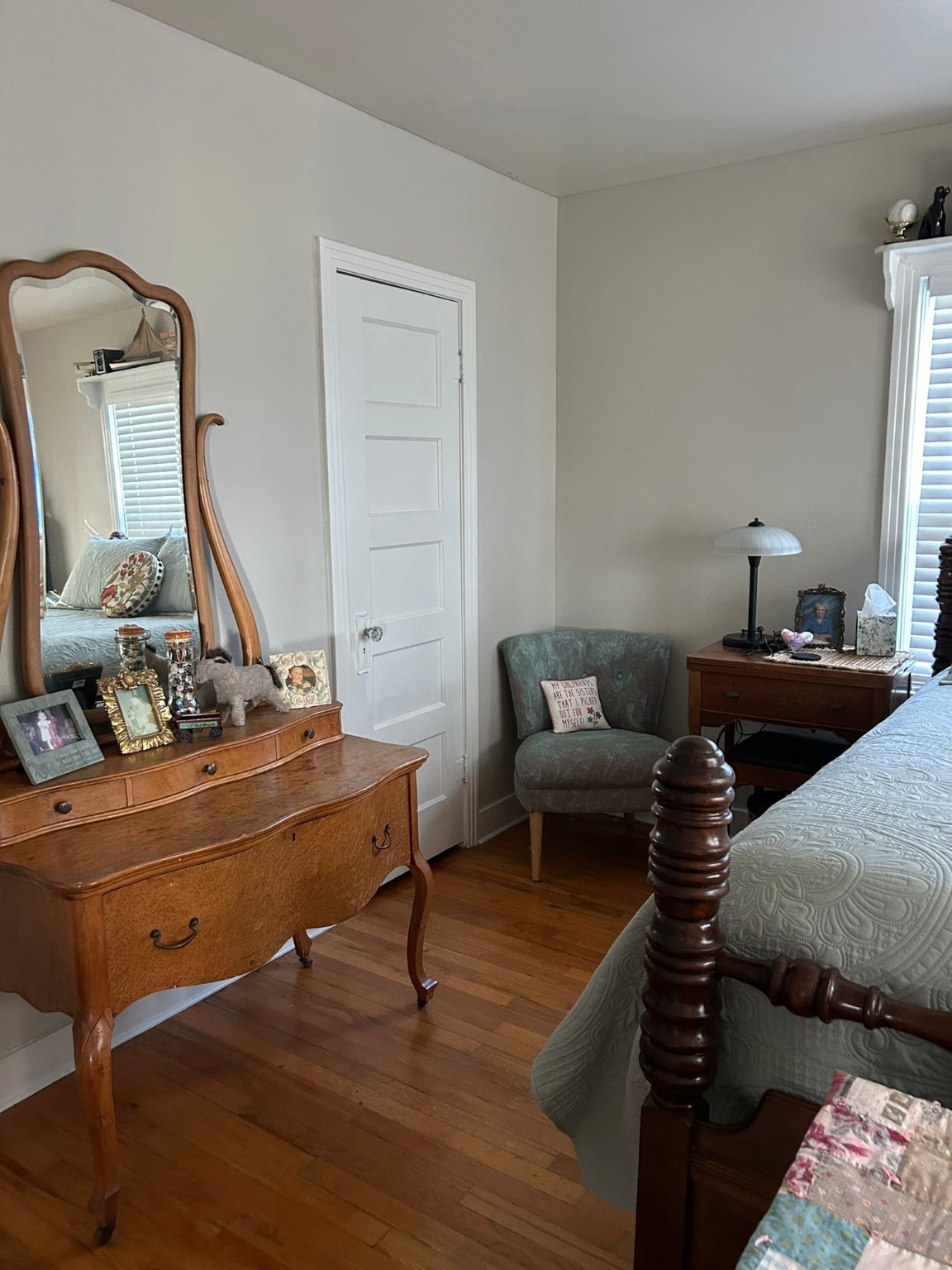 359 Salmon Lake Road Grapeland, TX 75844 - Photo 21 of 49 a living room with furniture