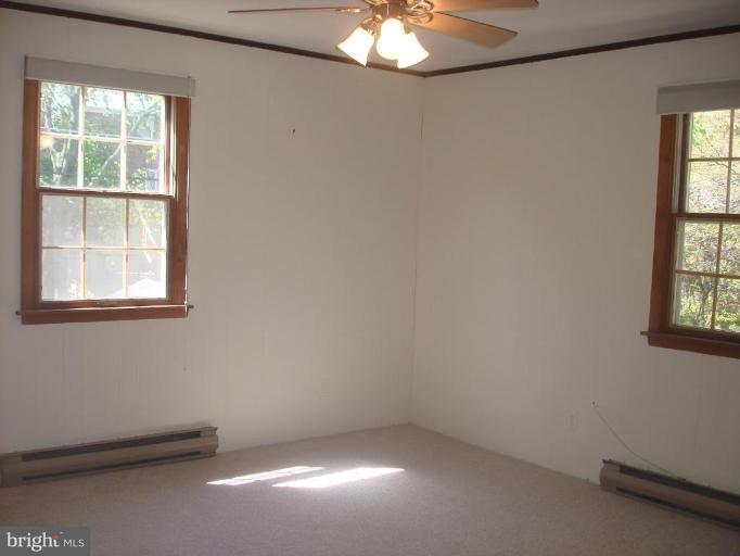 407 Brook Road Towson, MD 21286 - Photo 9 of 18 Master Bedroom