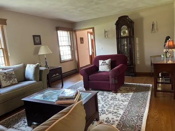 $1,050,000 | 111 Mourning Dove Drive, North Kingstown, RI 02874