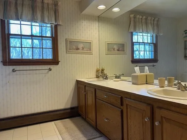 $1,050,000 | 111 Mourning Dove Drive, North Kingstown, RI 02874