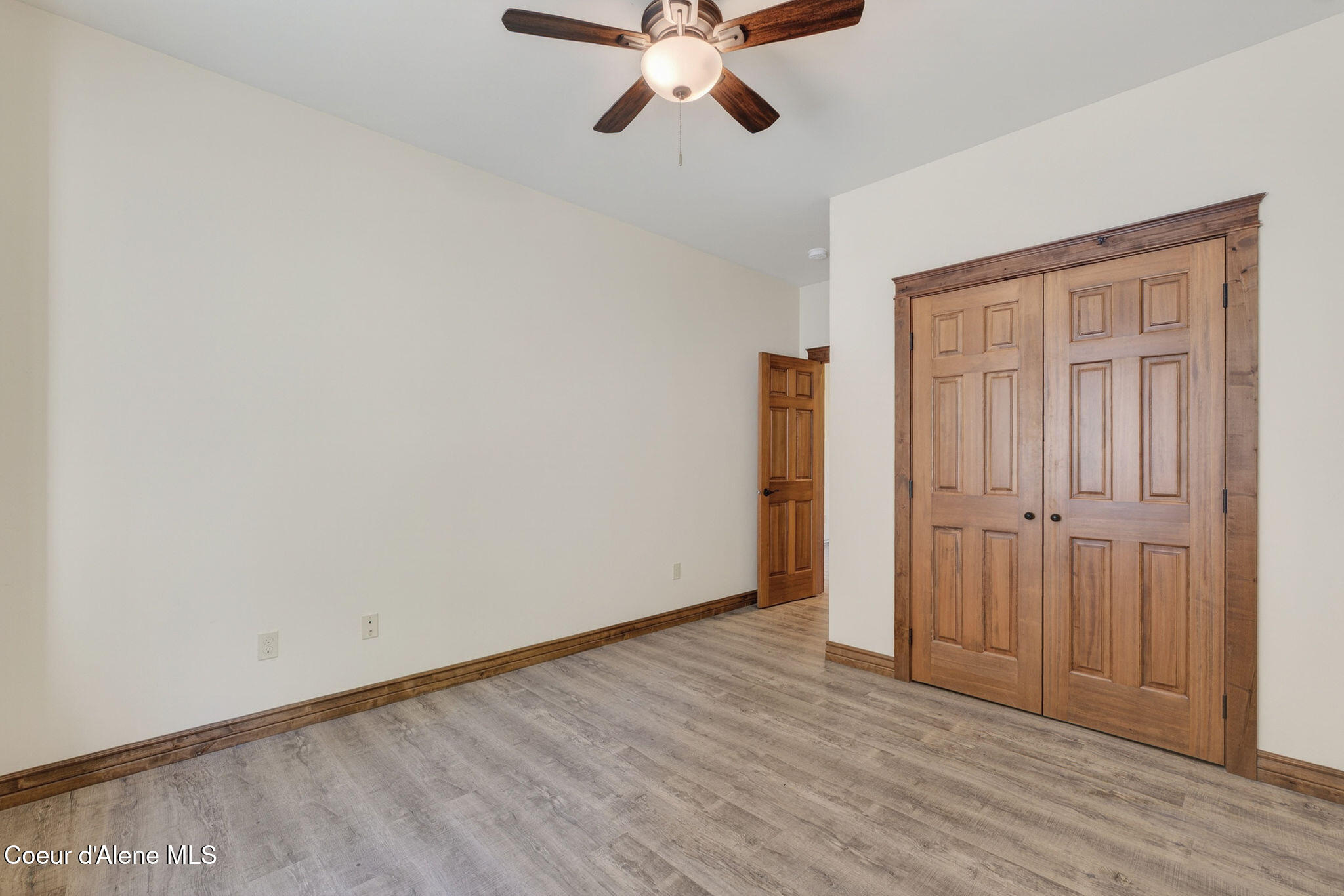 273 Paradise Valley Road Bonners Ferry, ID 83805 - Photo 26 of 45 Large closets