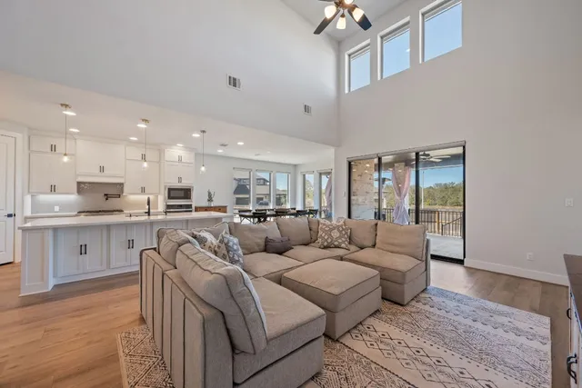 $675,000 | 162 Groundhog Drive, Buda, TX 78610