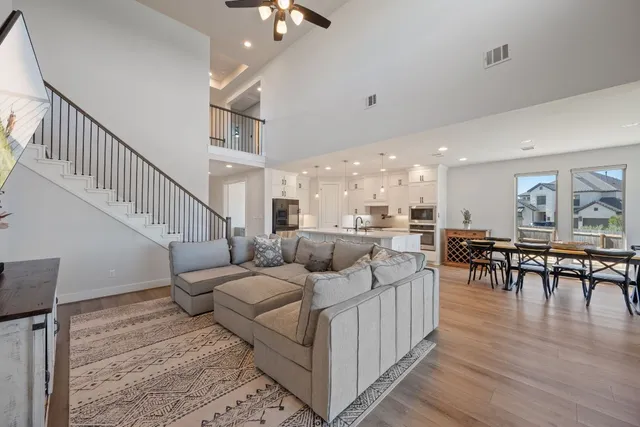 $675,000 | 162 Groundhog Drive, Buda, TX 78610