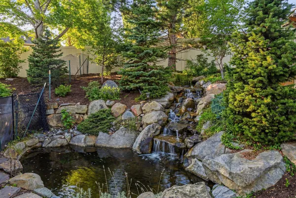 $749,900 | 17817 East Galaxy Drive, Greenacres, WA 99016