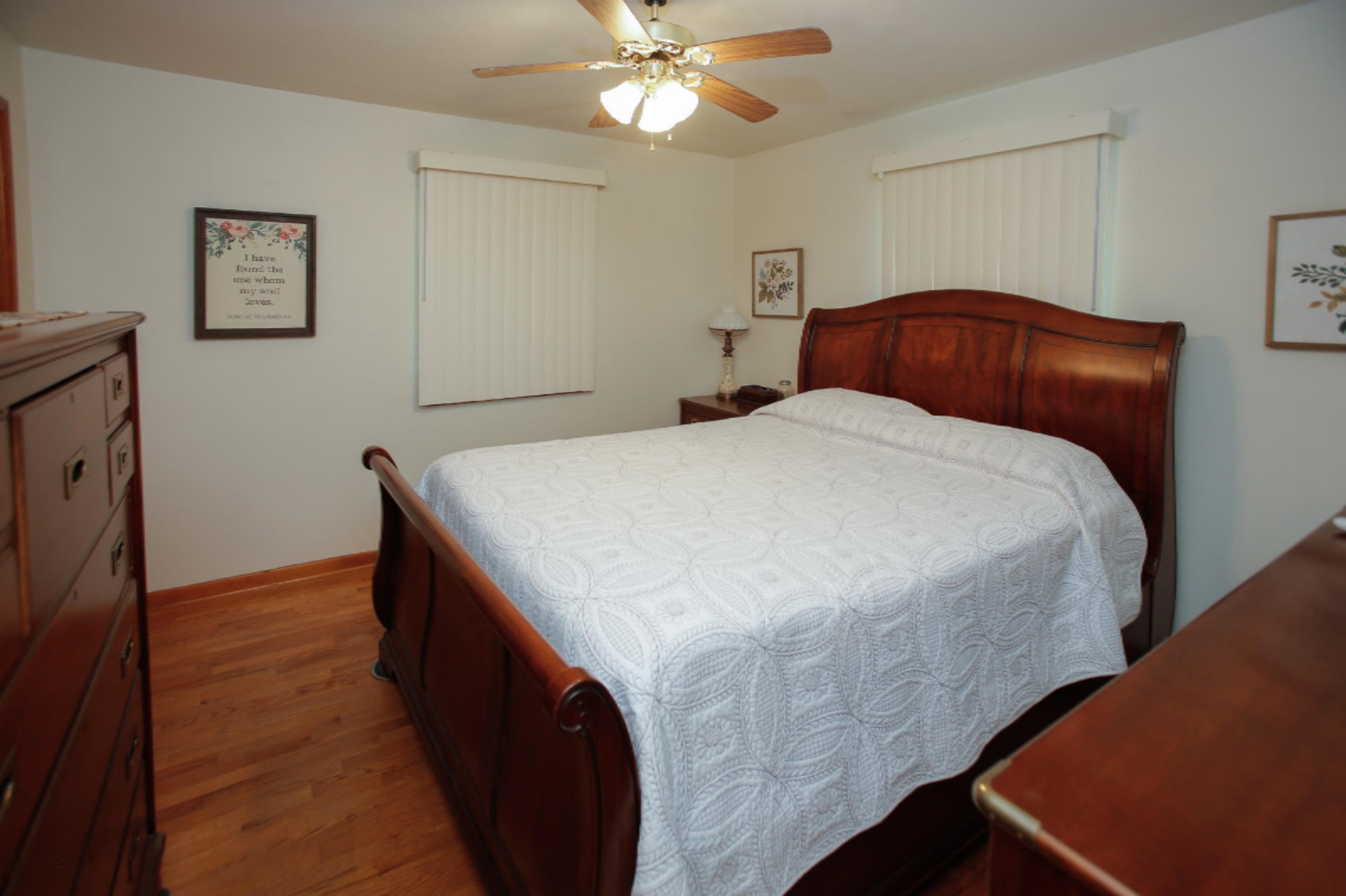 649 South Constantine Street Three Rivers, MI 49093 - Photo 5 of 10 649 constantine st-108