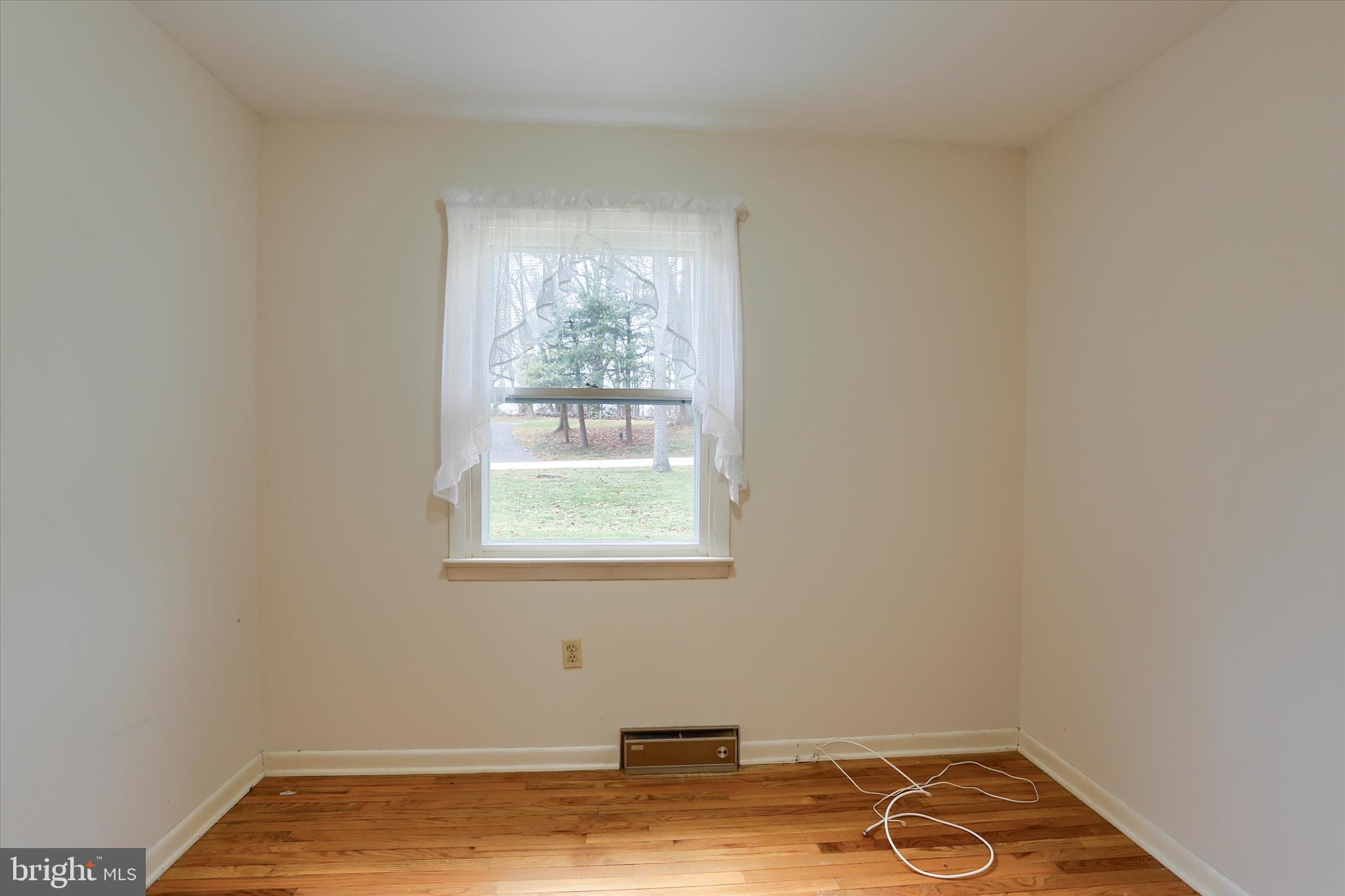 165 Hickory Road Carlisle, PA 17015 - Photo 16 of 41