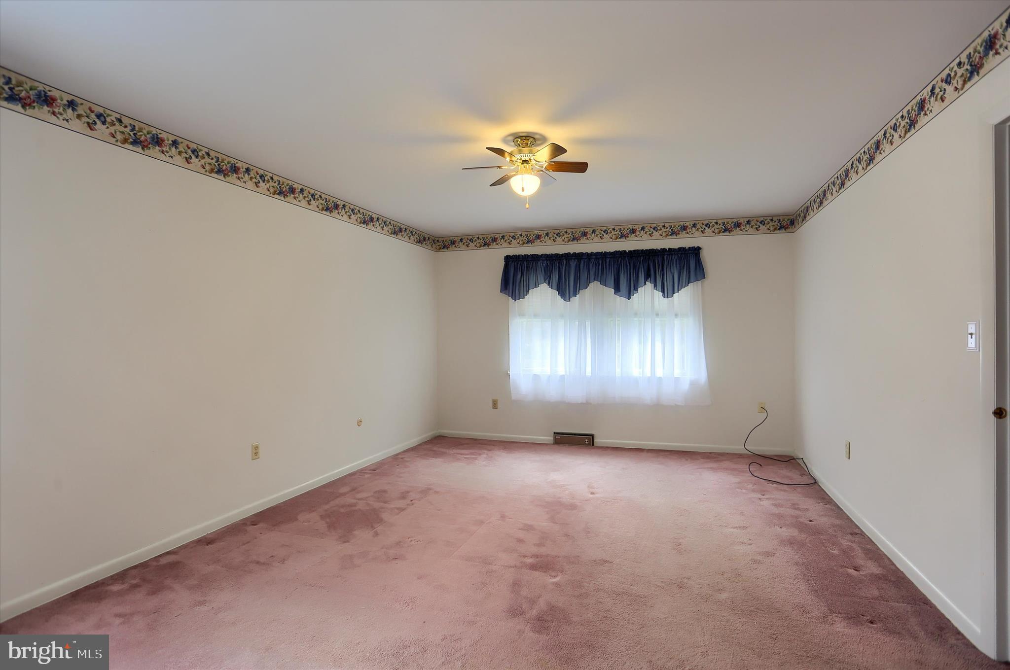 165 Hickory Road Carlisle, PA 17015 - Photo 27 of 41