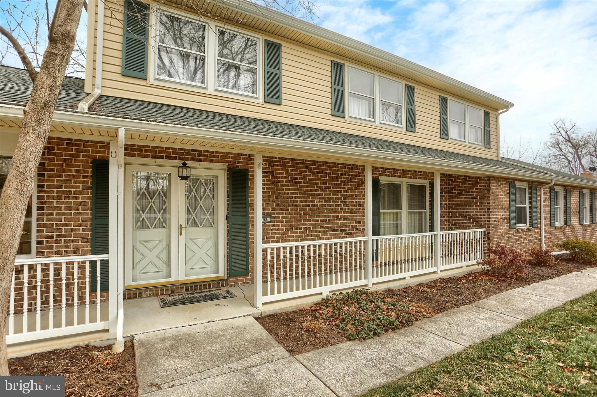 165 Hickory Road Carlisle, PA 17015 - Photo 4 of 41