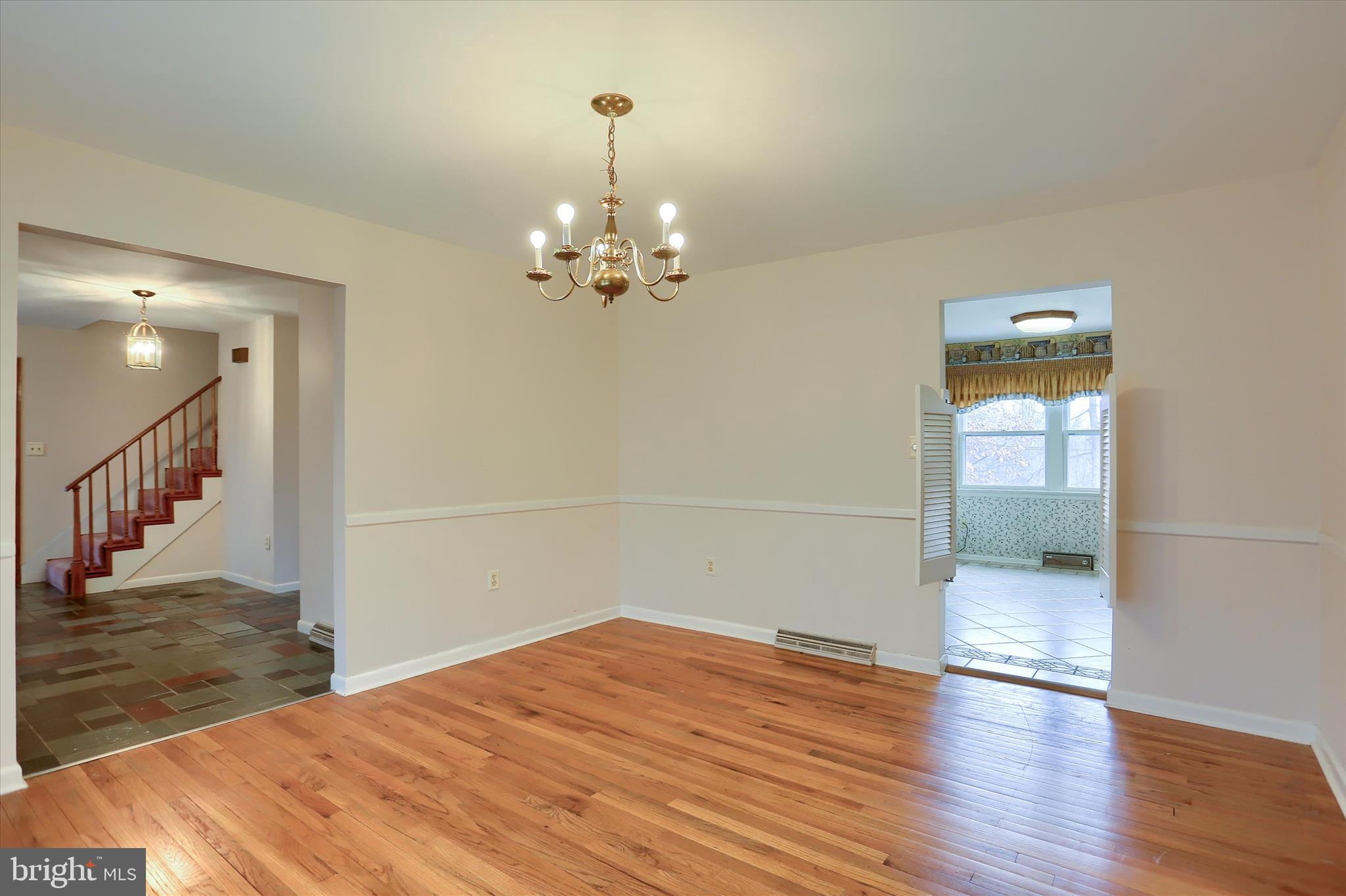 165 Hickory Road Carlisle, PA 17015 - Photo 6 of 41