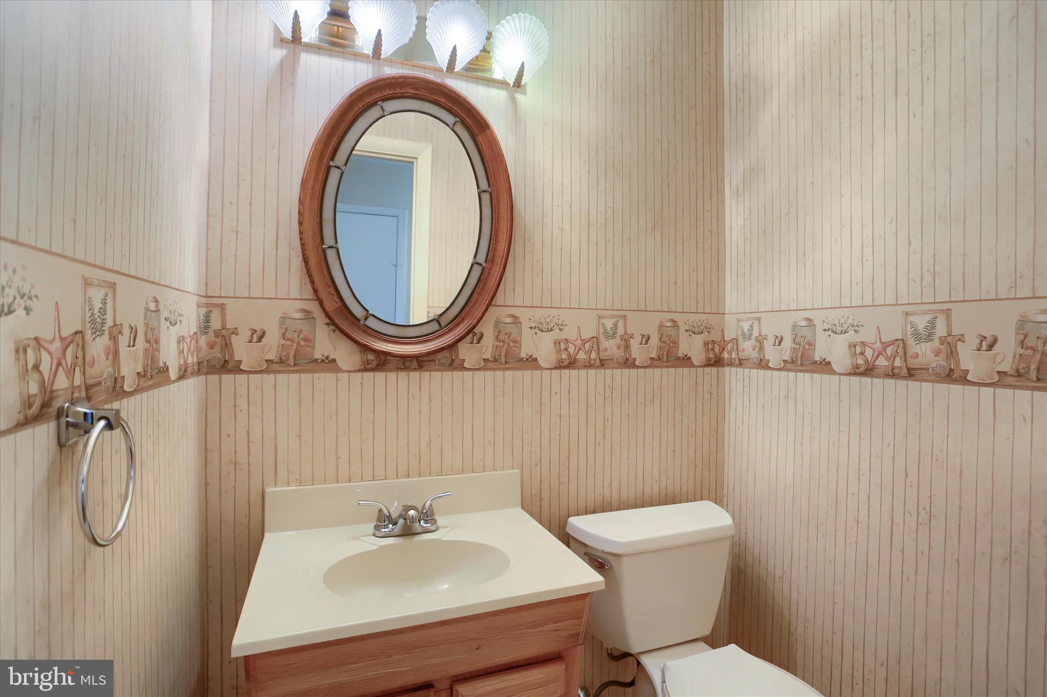 165 Hickory Road Carlisle, PA 17015 - Photo 8 of 41