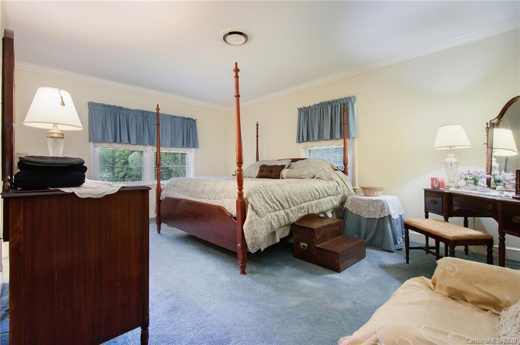 2536 Pinewood Road Gastonia, NC 28054 - Photo 22 of 37 Gallery Image 22