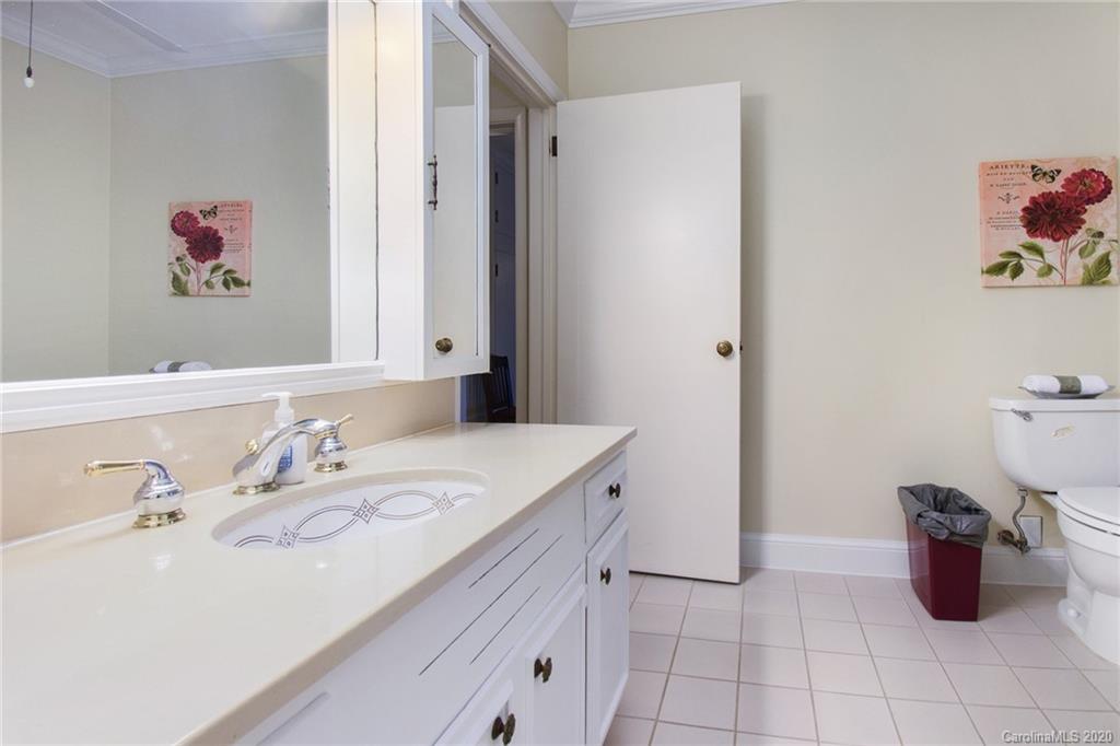 2536 Pinewood Road Gastonia, NC 28054 - Photo 29 of 37 Gallery Image 29