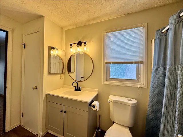 $2,400 | 496 Pebbleview Drive, Greece, NY 14612