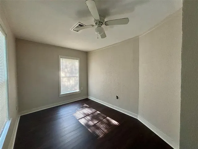 $1,795 | 702 South College Street, McKinney, TX 75069