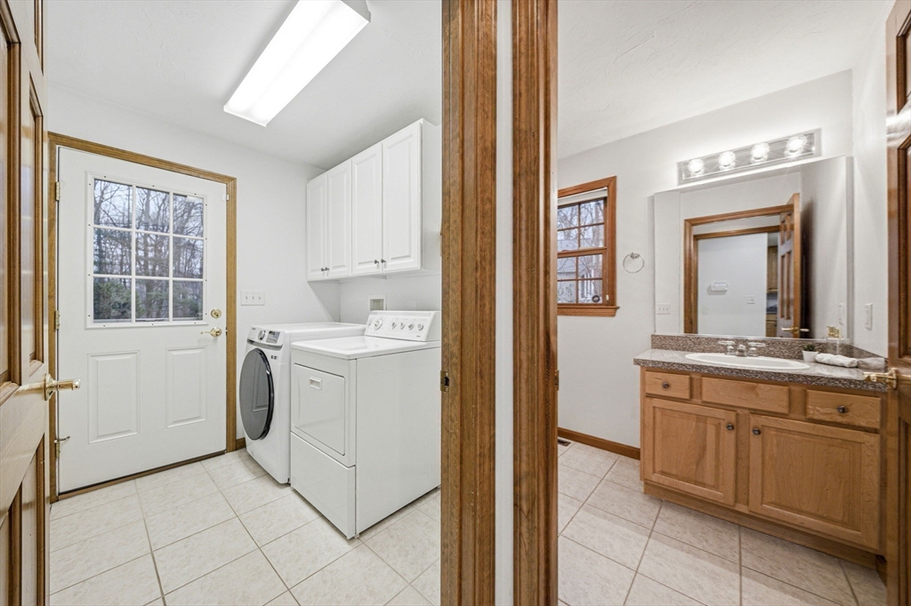 11 Little Tree Road Medway, MA 02053 - Photo 29 of 38 Gallery Image 29