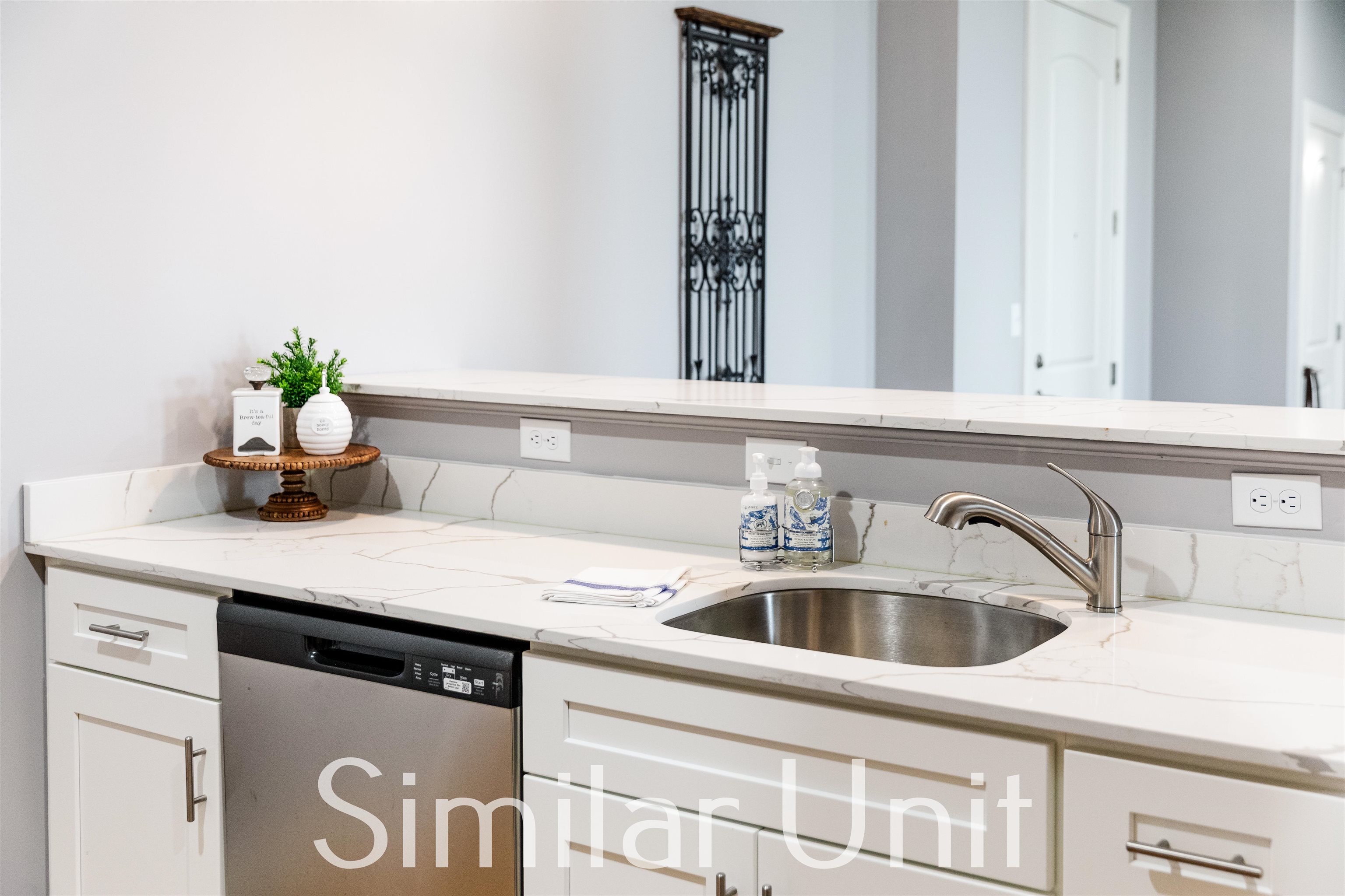 25 Canal Street, Unit 222 Allenstown, NH 03275 - Photo 5 of 40