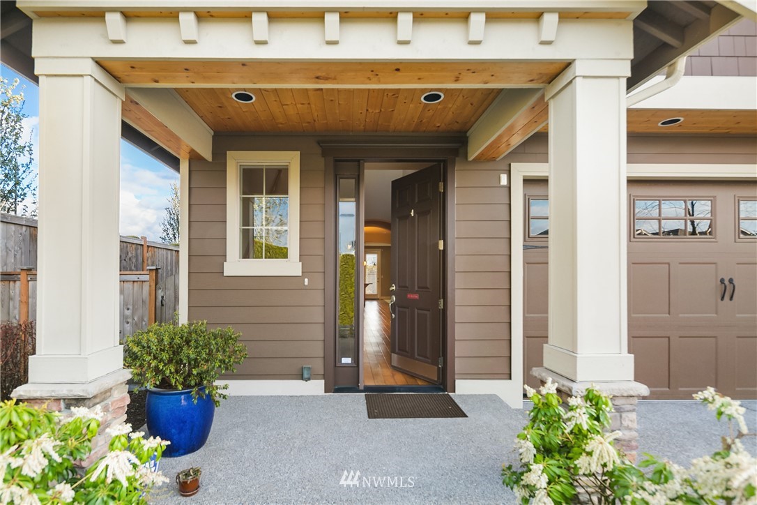 5639 Northeast 7th Place Renton, WA 98059 - Photo 3 of 23 a view of entryway of the house