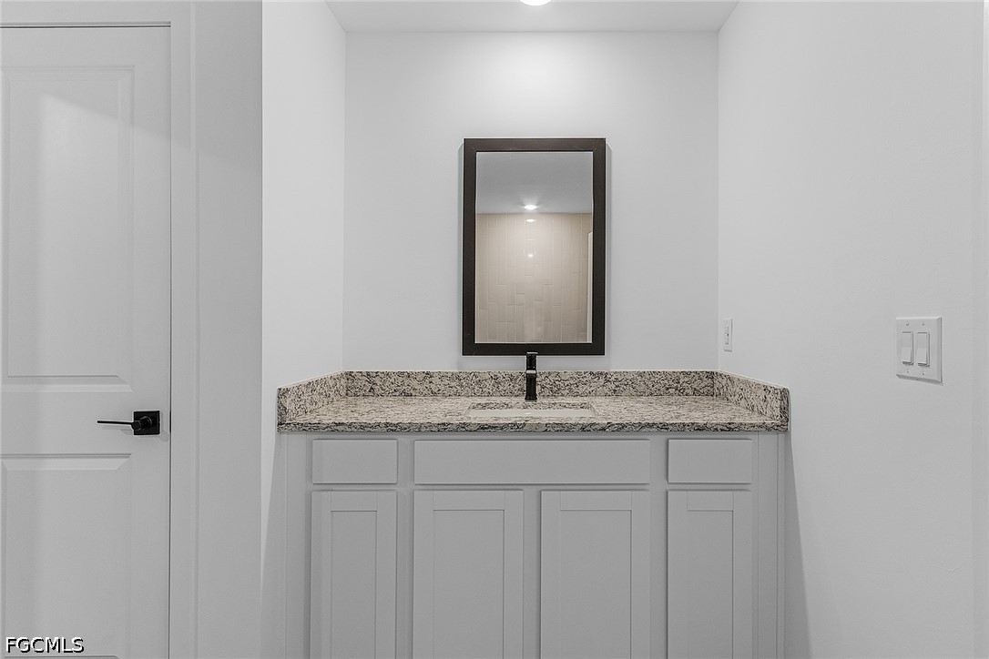 722 Goldrock Road Lehigh Acres, FL 33974 - Photo 12 of 16