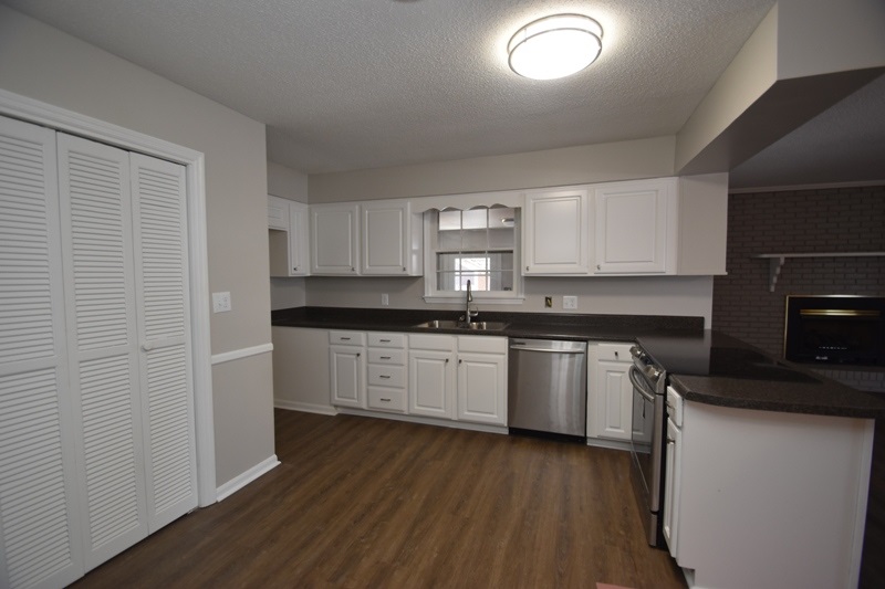 239 McAbee Road Roebuck, SC 29376 - Photo 6 of 16 Gallery Image 6