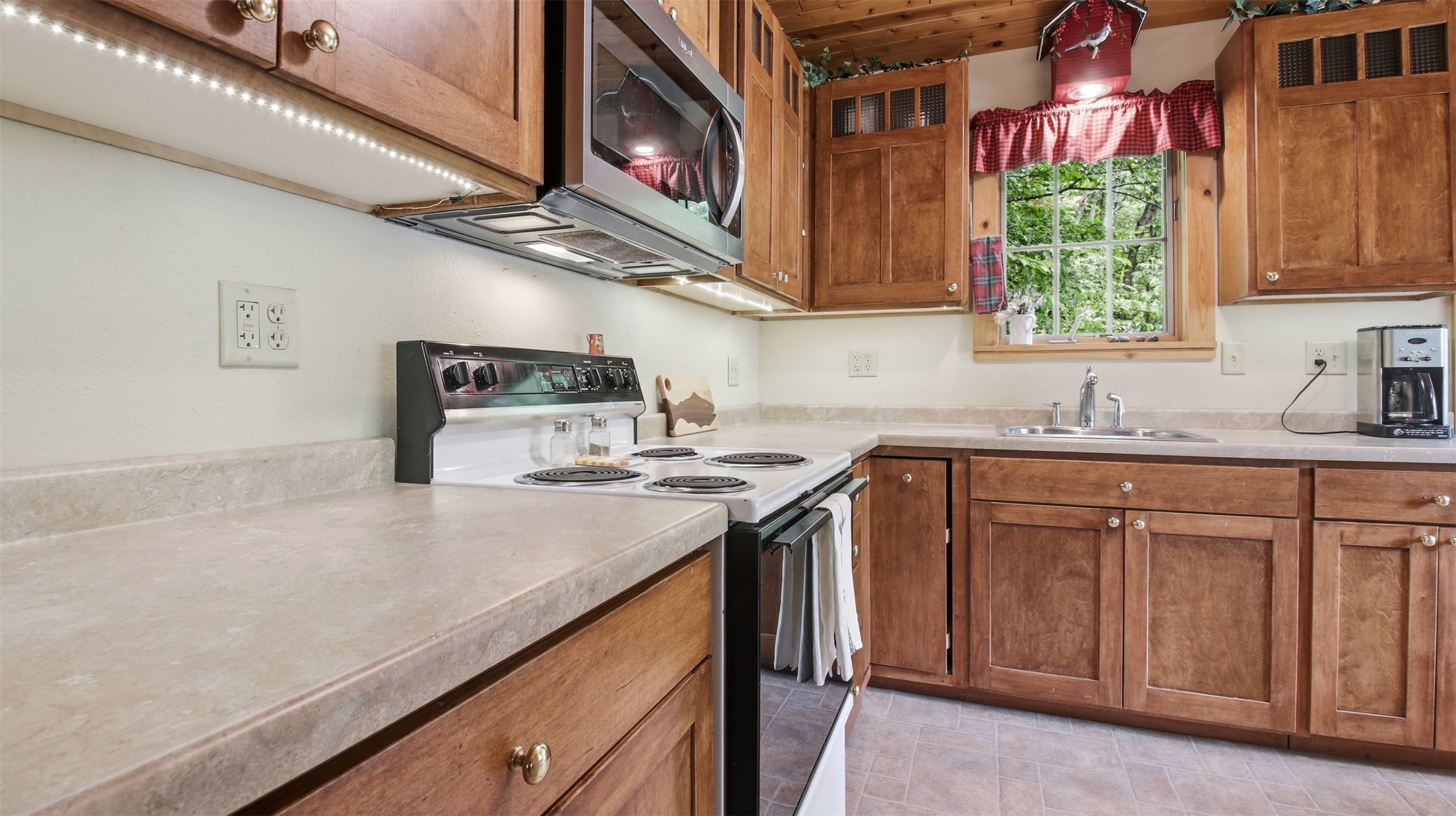 7169 Geschel Road Winter, WI 54896 - Photo 11 of 44