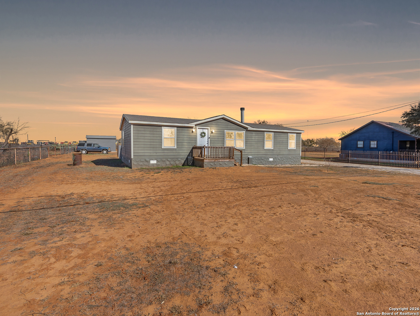 119 Porter Avenue Pearsall, TX 78061 - Photo 3 of 38