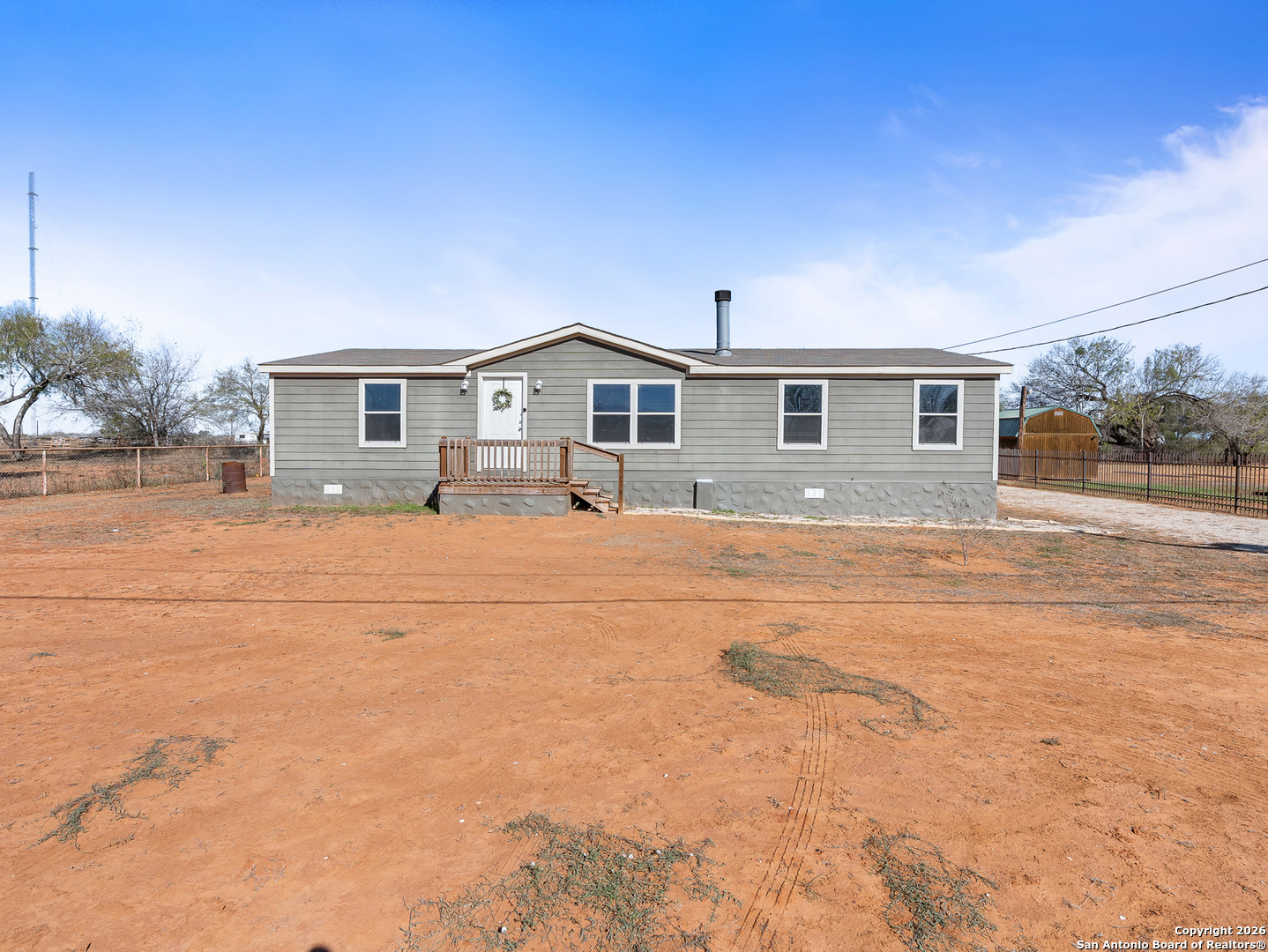 119 Porter Avenue Pearsall, TX 78061 - Photo 6 of 38