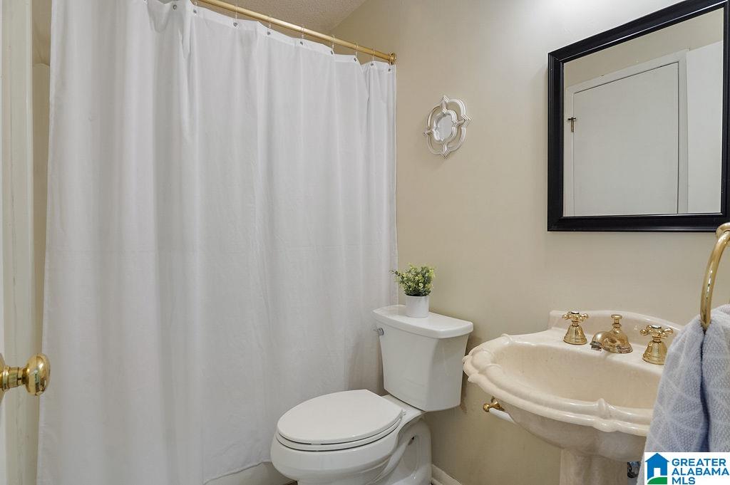 604 Running Brook Road, Unit 604 Birmingham, AL 35226 - Photo 40 of 53