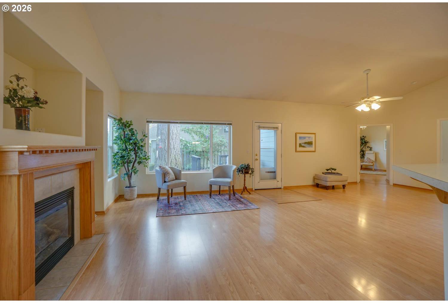 19711 Southeast 5th Way Camas, WA 98607 - Photo 6 of 38 Gallery Image 6