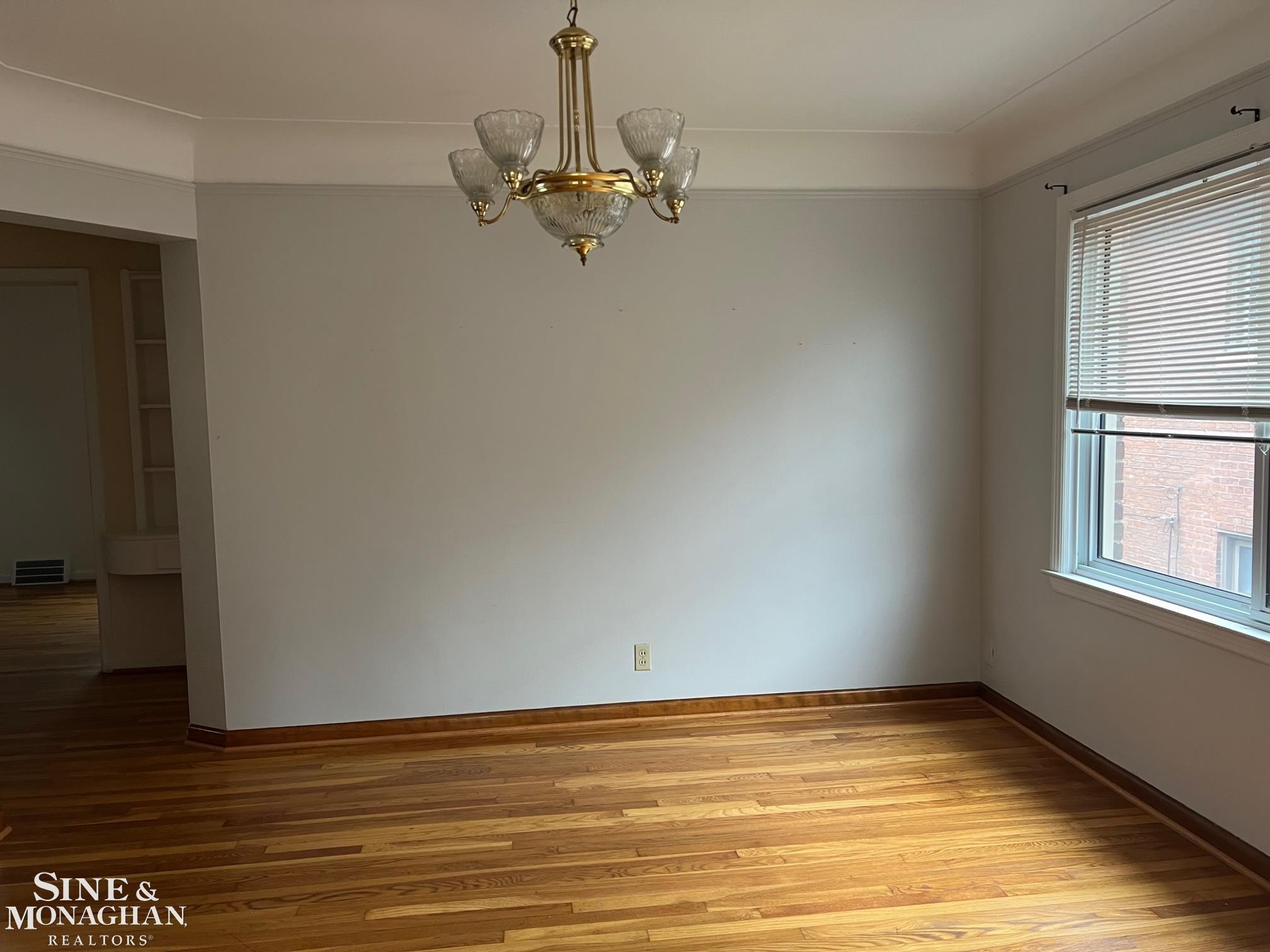 1353 Somerset Avenue Grosse Pointe, MI 48230 - Photo 6 of 22