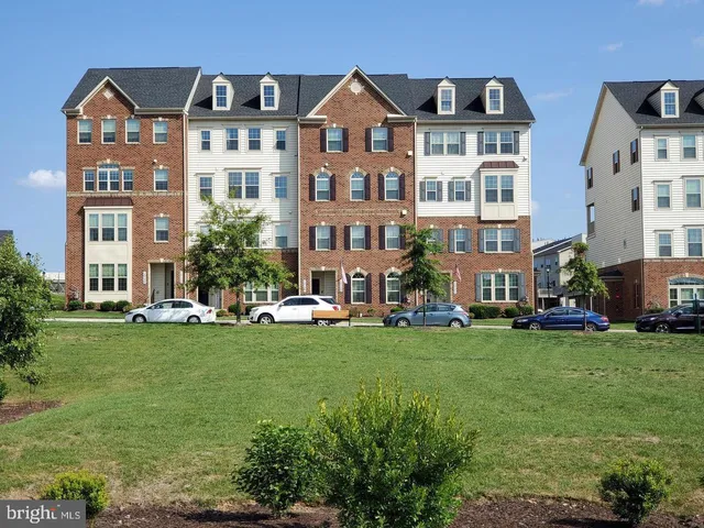 $2,700 | 10125 Fosset Street, New Market, MD 21774