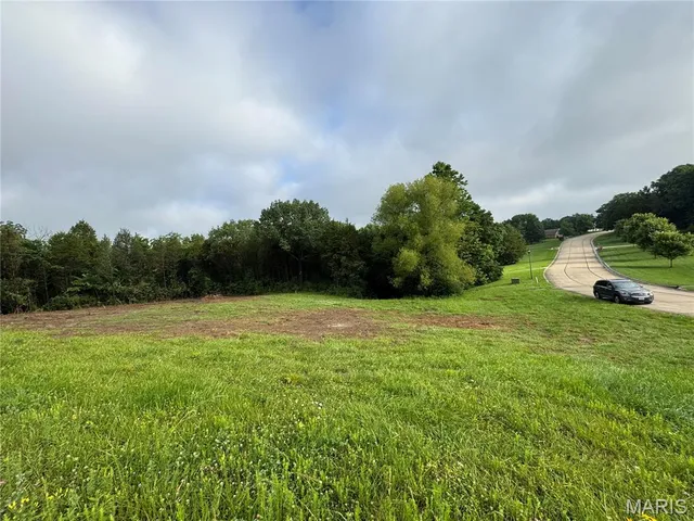 $73,500 | 212 Scarlet Oak Loop, Villa Ridge, MO 63089