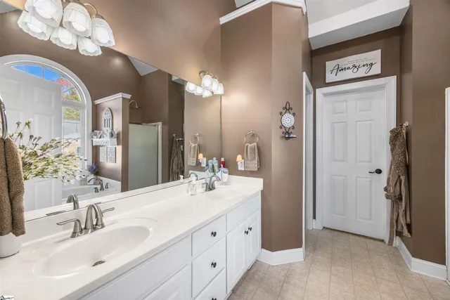 $499,900 | 10 Kimbrells Cove Lane, Greer, SC 29651