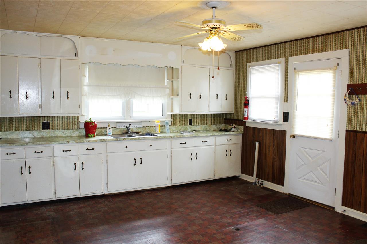 2622 Bell Road Newburgh, IN 47630 - Photo 21 of 27 Gallery Image 21