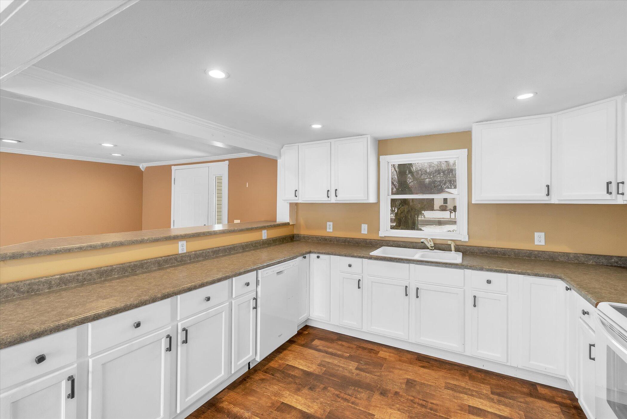 6279 Thrush Road Jackson, MI 49202 - Photo 14 of 43 14-6279-Thrush-Rd-WindowStill-Real-Estat