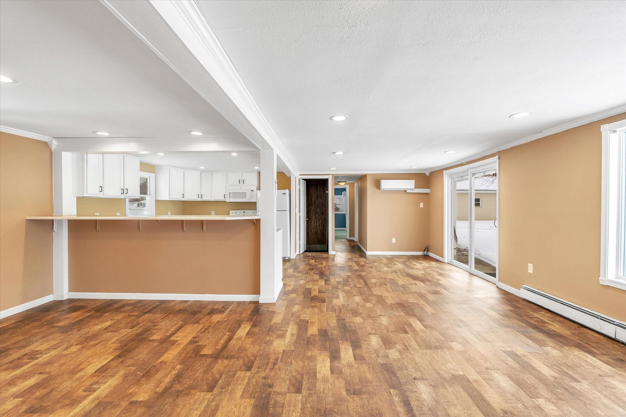6279 Thrush Road Jackson, MI 49202 - Photo 9 of 43 09-6279-Thrush-Rd-WindowStill-Real-Estat