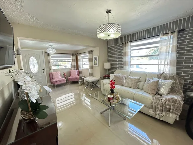 $430,000 | 1941 Northwest 113 Terrace, Miami, FL 33167