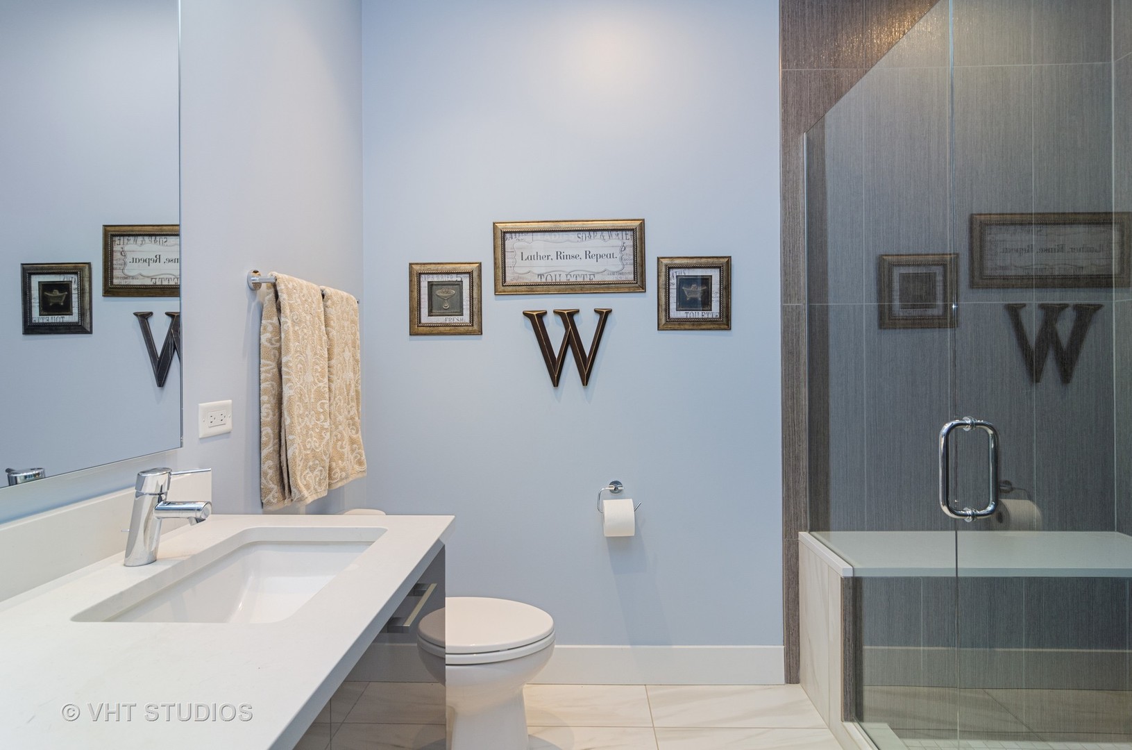367 West Locust Street, Unit 304 Chicago, IL 60610 - Photo 9 of 14