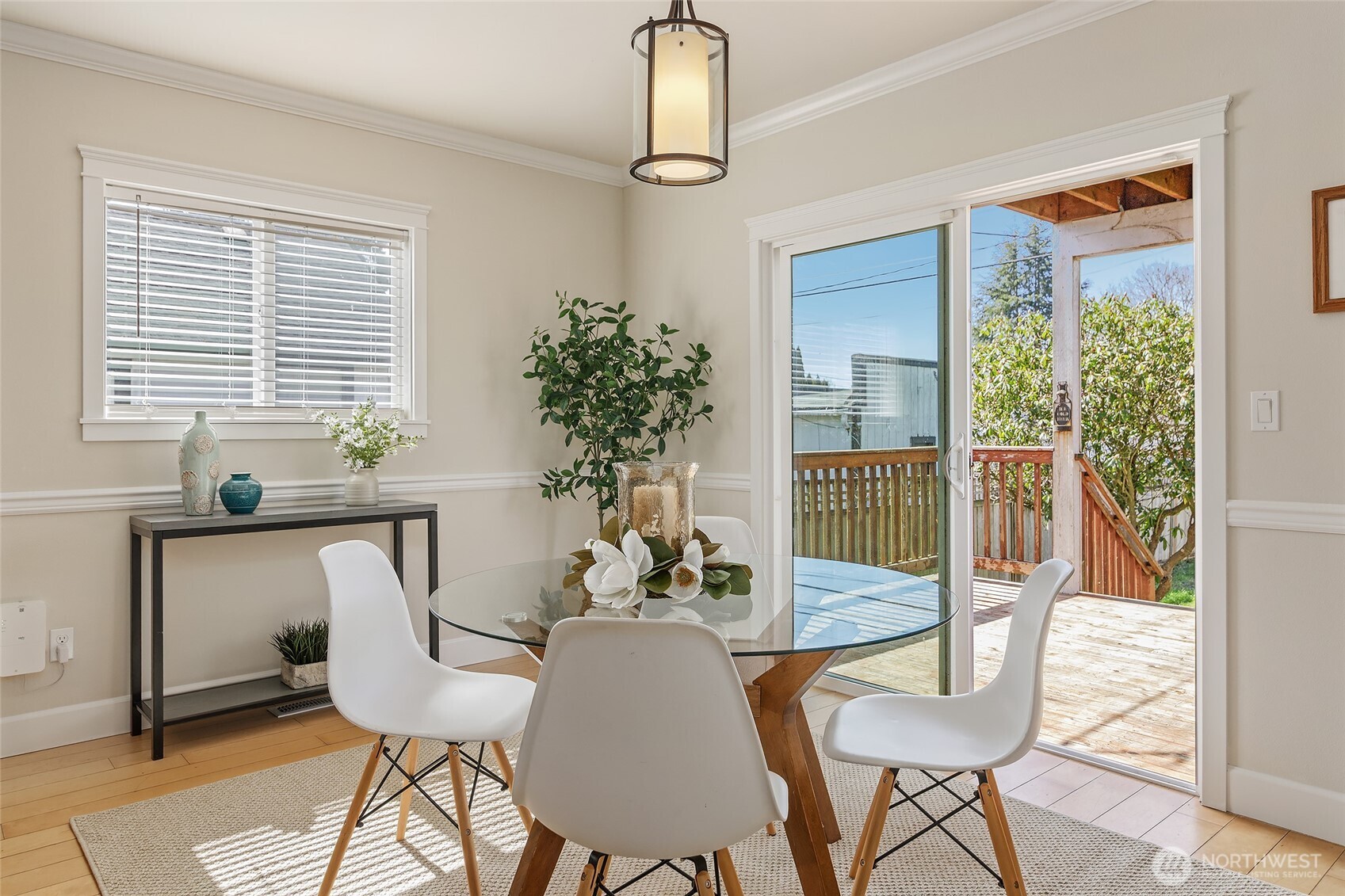 1910 Chestnut Street Everett, WA 98201 - Photo 11 of 37