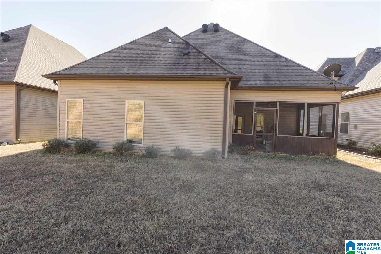 199 Lorrin Lane Sterrett, AL 35147 - Photo 4 of 33