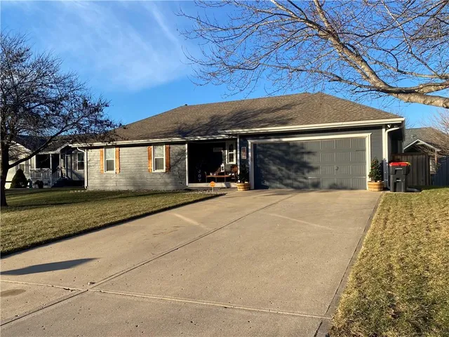 $339,000 | 704 Feldspar Street, Kearney, MO 64060