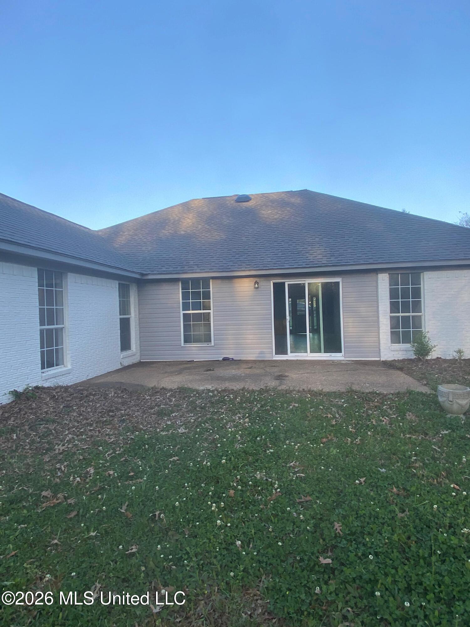 124 Holmar Drive Brandon, MS 39047 - Photo 11 of 13 919fd778-e396-46ee-883a-94f8a3120c04