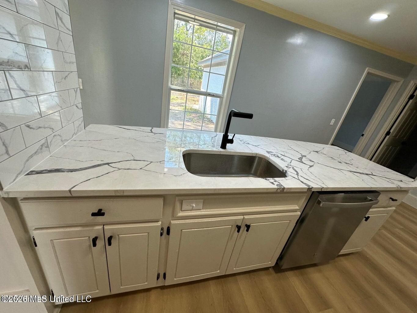 124 Holmar Drive Brandon, MS 39047 - Photo 6 of 13 IMG_0058