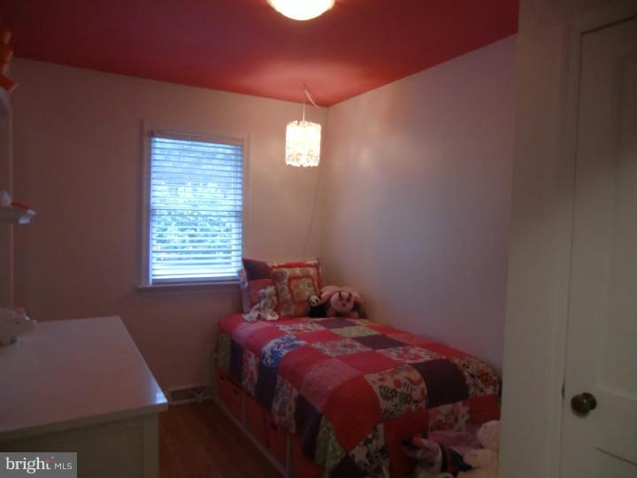 659 West Valley Road Wayne, PA 19087 - Photo 14 of 25 Bedroom 3