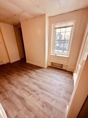 $975 | 474 County Street, Unit 3, New Bedford, MA 02740